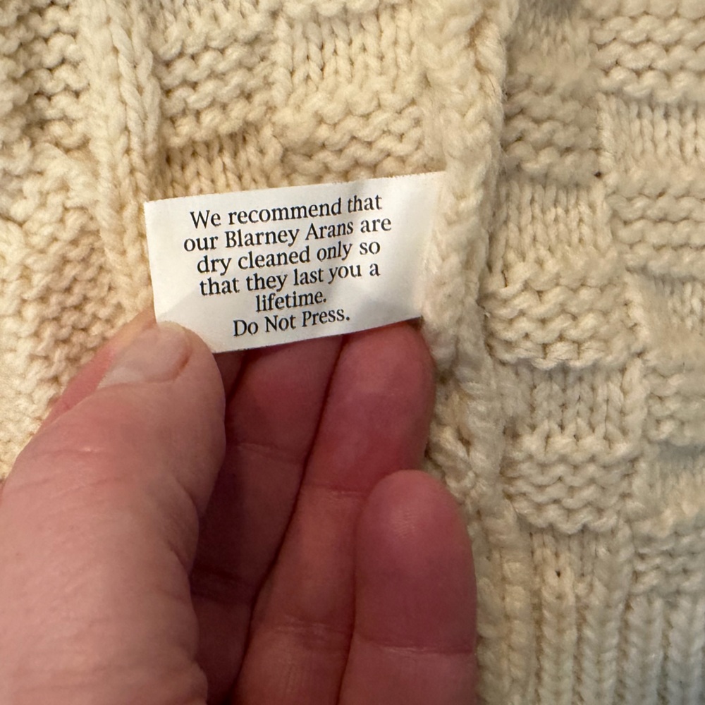 Blarney Aran Originals Cream Cable Knit Wool Hooded Toggle Cardigan Size S - Picture 11 of 11
